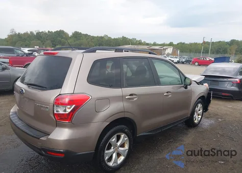 2015 Subaru Forester 2.5I Premium из США, поврежденный, VIN JF2SJAFC2FH432713